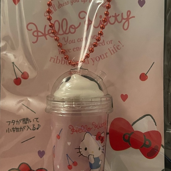 Hello Kitty Frappe keychain,Soap dish, soda top, fuzzy socks, Lip smackers - Picture 6 of 7